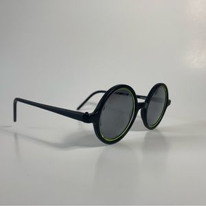 Vintage Foster Grant Sunglasses Circular Black and Lime Green FF77